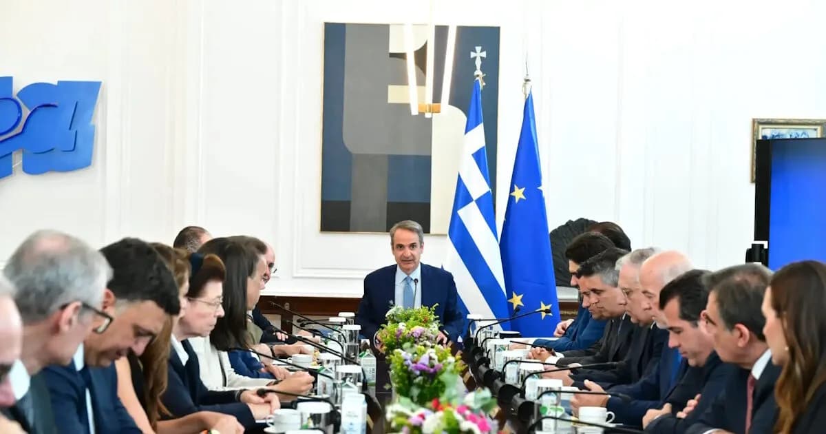 Το Υπουργικό Συμβούλιο συνεδριάζει τη Δευτέρα με εφτά θέματα