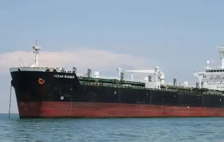Ινδία: 22 αγνοούμενοι μετά τη βύθιση πλοίου Ocean Winner