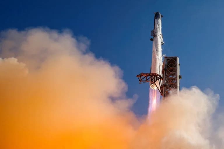 Ο πύραυλος της SpaceX θα συντριβεί στη Σελήνη την Τετάρτη