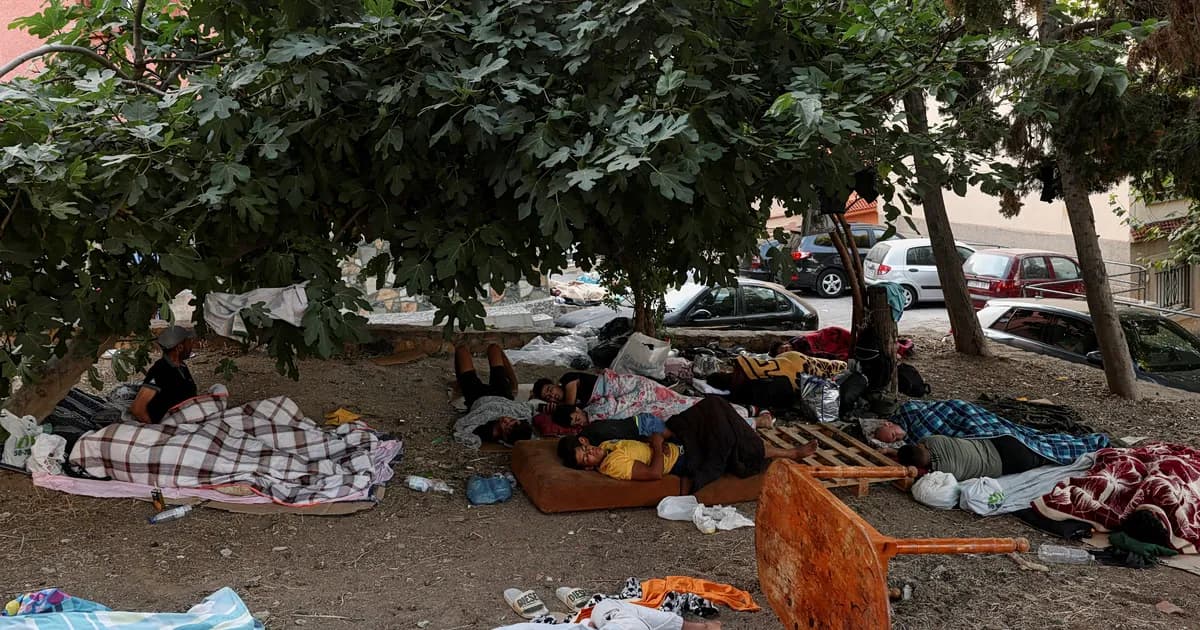 Το Μαρόκο μπλοκάρει νέο κύμα μεταναστών στη Θέουτα