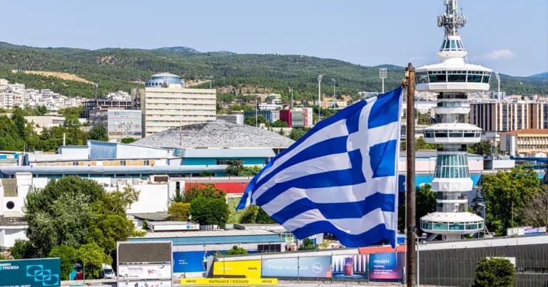 Ο Μητσοτάκης ανακοινώνει τα μέτρα στη ΔΕΘ για μισθούς
