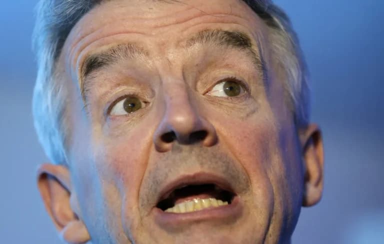Ο Ο Λίρι της Ryanair ζητά συγγνώμη για τους «βιαστές»
