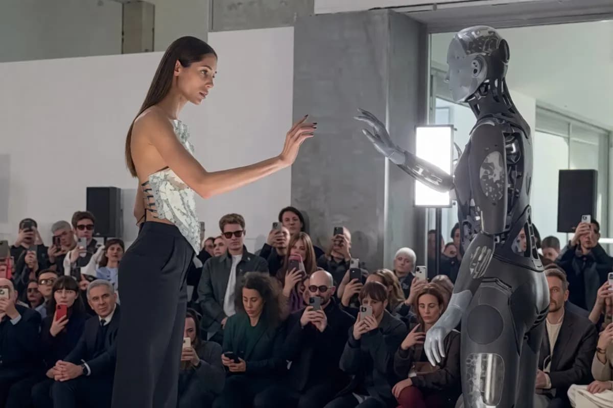 Τα ρομπότ στην πασαρέλα του Vogue World προκαλούν οργή