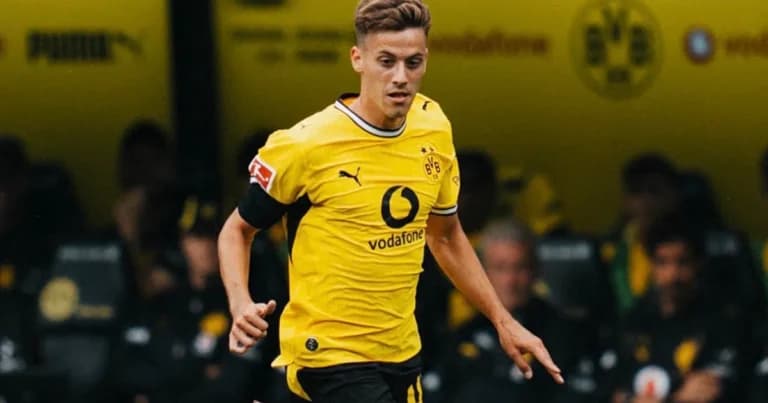 Ο Μουζακίτης Ολοκλήρωσε Επίσημα τη Μεταγραφή του στη Χαλ