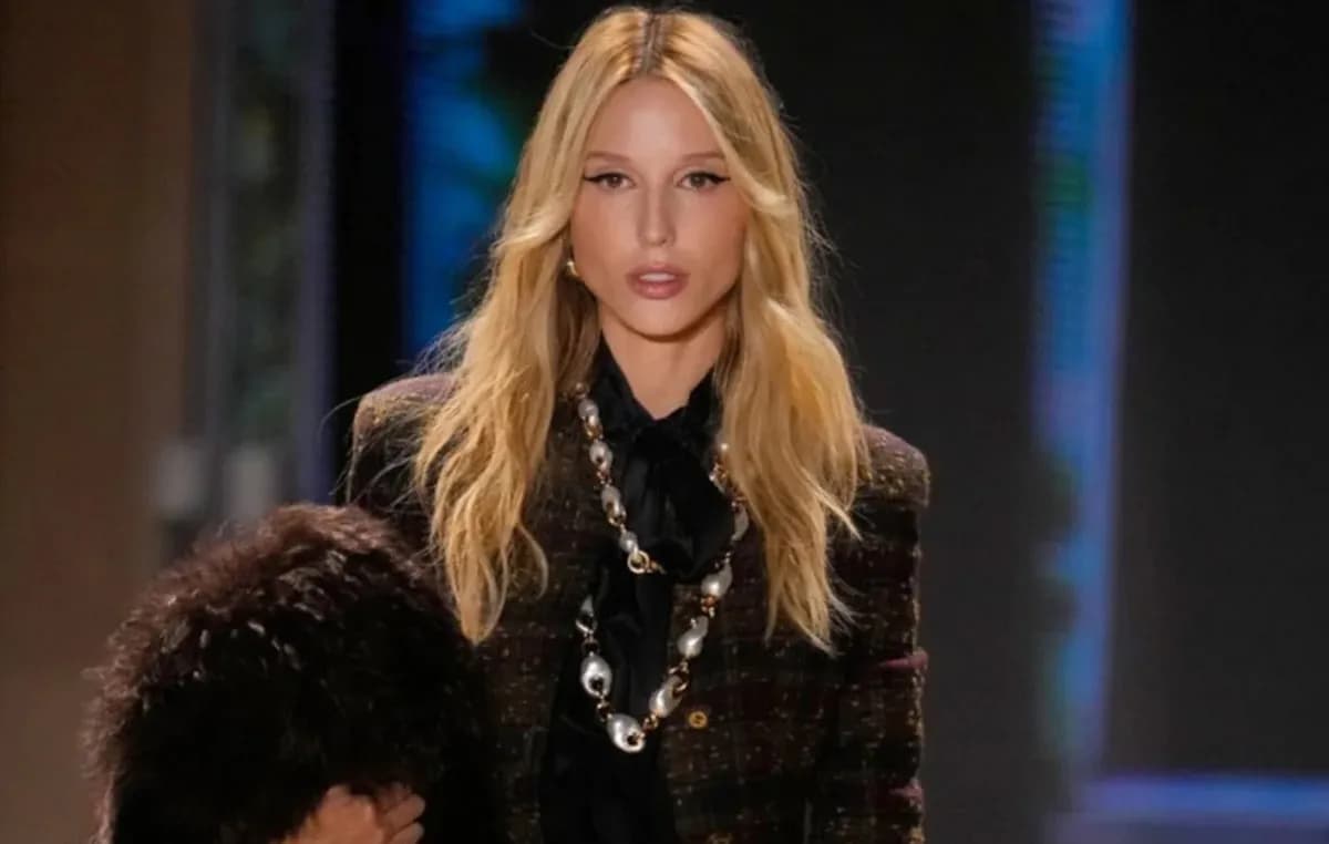 Η Μαρία Ολυμπία στην πασαρέλα του Gucci στο Μιλάνο
