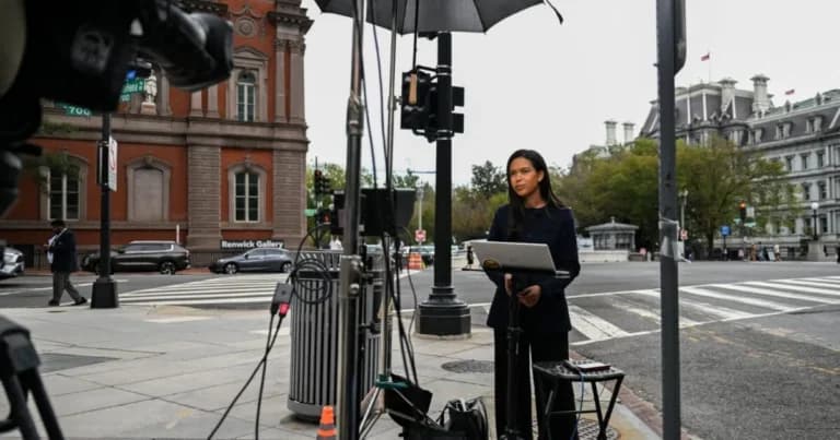 Το CNN, το MS NOW και το Politico μηνύουν τον Τραμπ