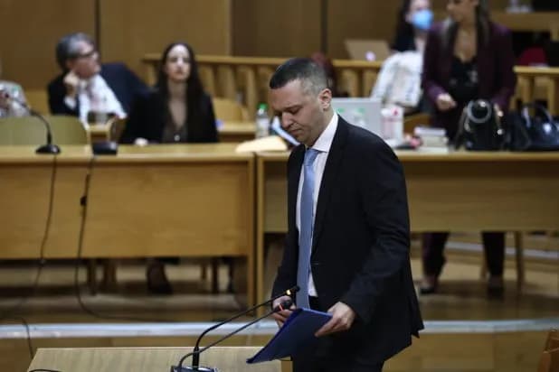Ο Κασιδιάρης αποφυλακίζεται, σχεδιάζει κάθοδο στις εκλογές