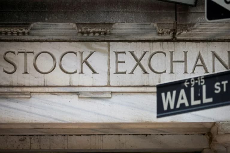 Νέα αύξηση επιτοκίων από τη Fed, ανακάμπτει η Wall Street