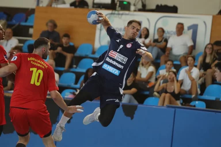 Ο Ολυμπιακός συνέτριψε τον Αθηναϊκό στη Handball Premier