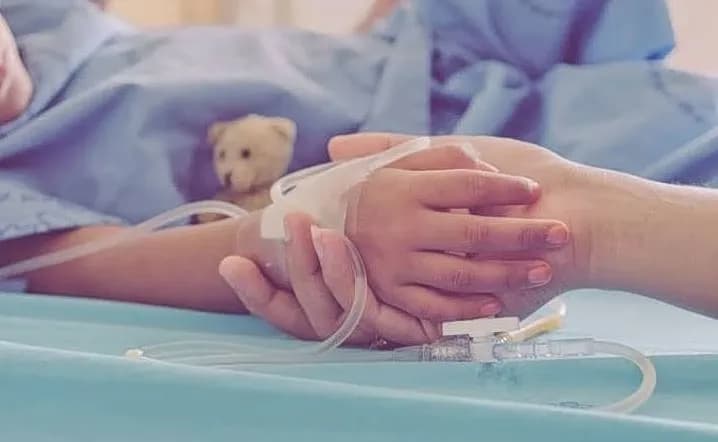 Το 2χρονο αγόρι που έπεσε από μπαλκόνι στην Κρήτη