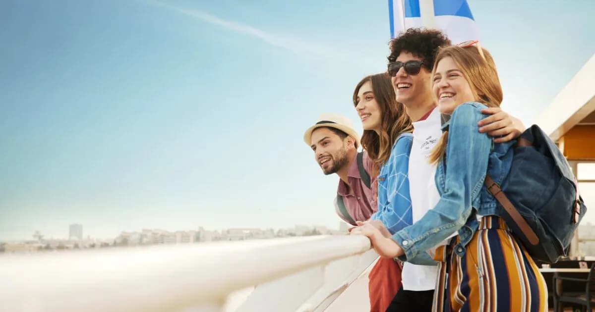 Η Blue Star Ferries με εκπτώσεις έως 50% το φθινόπωρο
