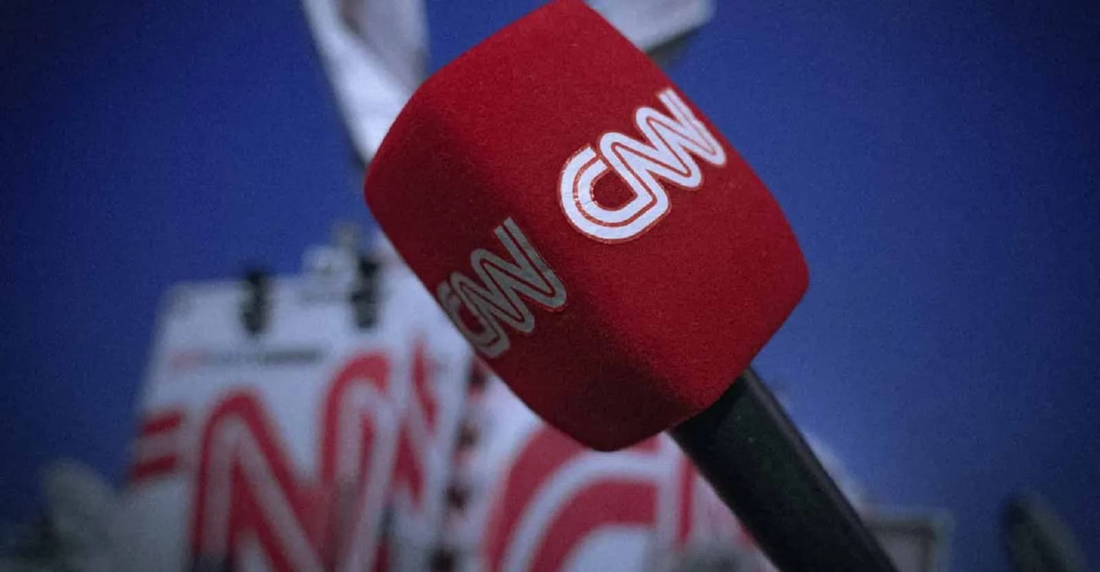 Ο Λευκός Οίκος αποκατέστησε την πρόσβαση CNN και MS NOW