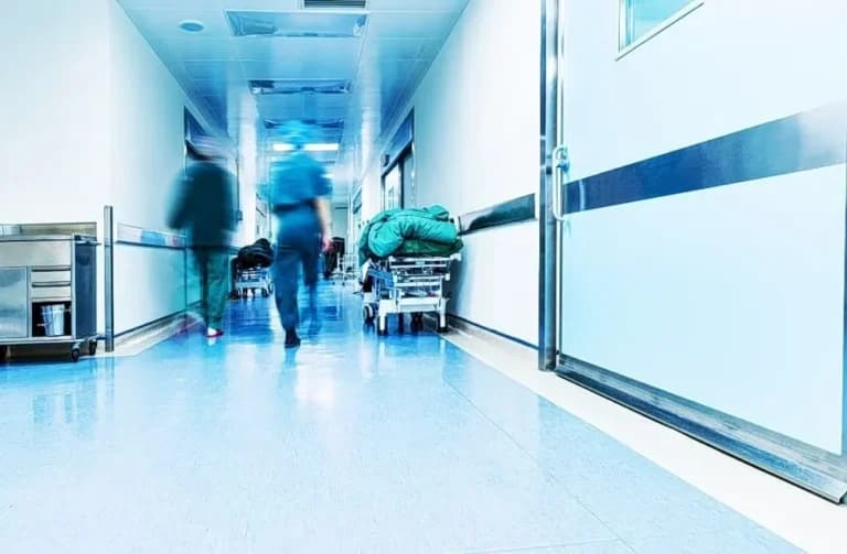 Ο Πολωνός τουρίστας βρέθηκε αναίσθητος στη θάλασσα στην Κρήτη