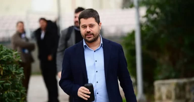 Ο Γκαγκάτσης στηρίζει την Εθνική Ελλάδας πριν τη Σερβία