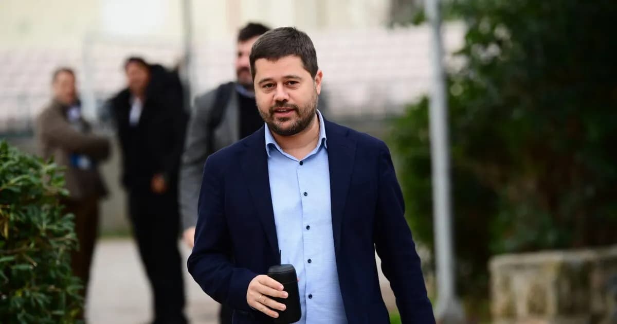 Ο Γκαγκάτσης στηρίζει την Εθνική Ελλάδας πριν τη Σερβία