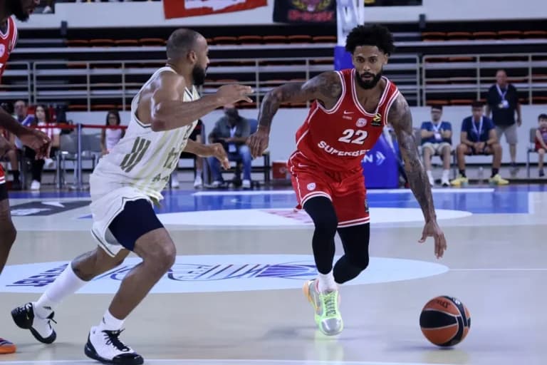 Ο Ολυμπιακός κόντρα στη Φενέρμπαχτσε στο Super Cup