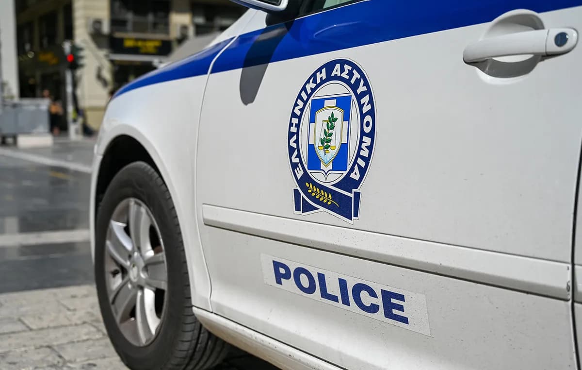 Αμόκ στην Πάτρα: Άνδρας εισέβαλε σε σπίτι και συνελήφθη