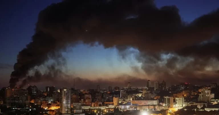 Ο Ζελένσκι εκτιμά αποκλιμάκωση στην Ουκρανία τον χειμώνα