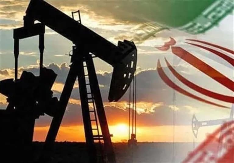 Το Ιράν χτυπά πλοία στα Στενά του Ορμούζ, πετρέλαιο πάνω από 100$