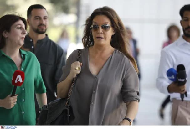 Η Βάνα Μπάρμπα αποκαλύπτει τον φόβο της για τα γηρατειά