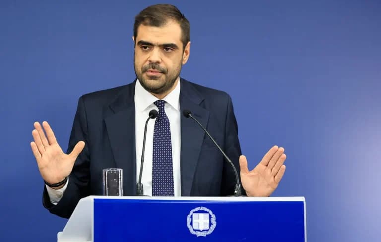 Ο Μαρινάκης απαντά σφοδρά στον Τσίπρα για την οικονομία