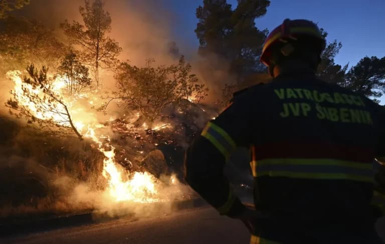 Η φονική πυρκαγιά σε γηροκομείο της Χιλής άφησε 16 νεκρούς