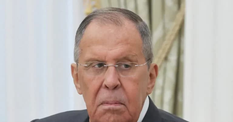 Ο Λαβρόφ οξύνει τη ρητορική για το drone στη Λειψία
