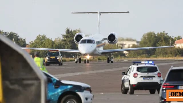 Η σορός του Ράτκο Μλάντιτς έφτασε στο Βελιγράδι με αεροπλάνο
