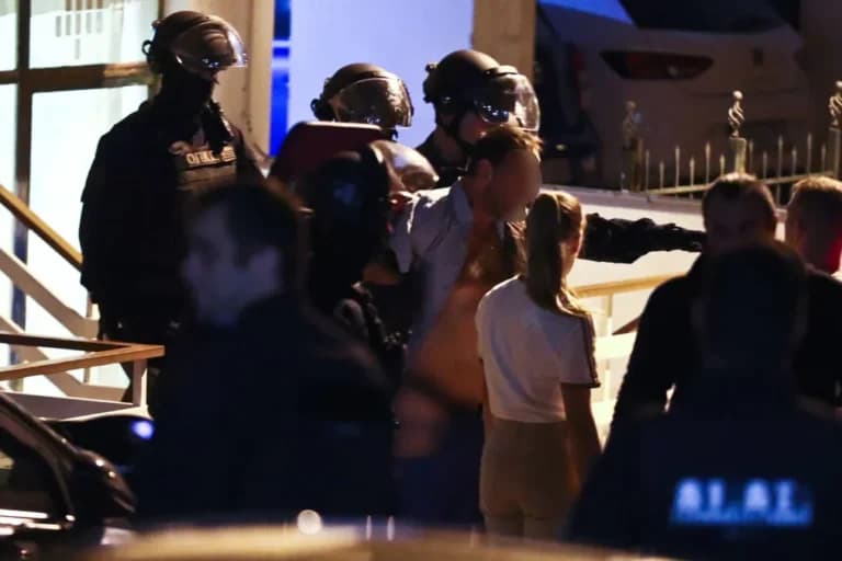 Ομηρεία στη Νίκαια: Ο 49χρονος απειλούσε τη σύζυγό του