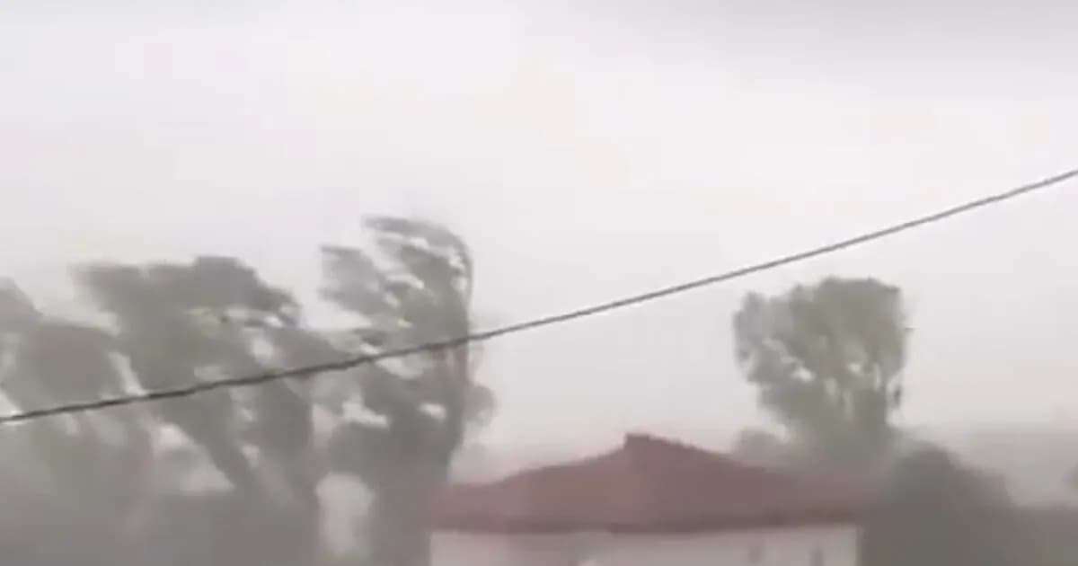 Ο ανεμοστρόβιλος στην Πάργα άφησε 8 χωριά χωρίς ρεύμα