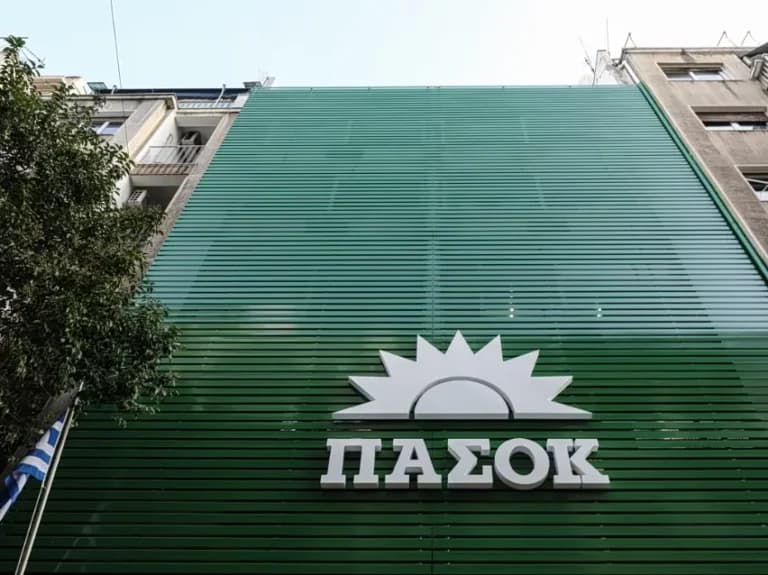 Η αντιπολίτευση επιτίθεται στον Μητσοτάκη για την οικονομία