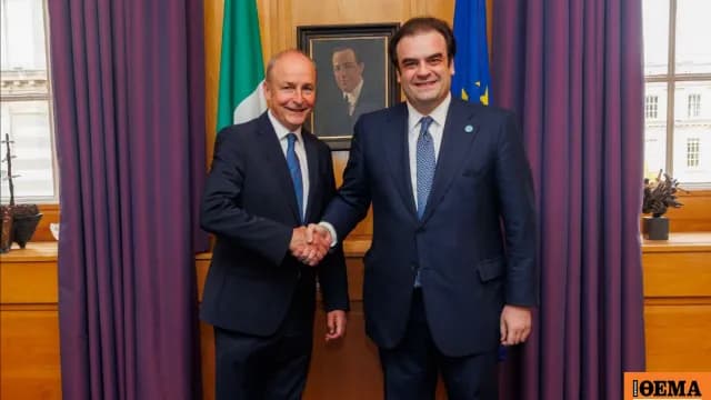 Ο Πιερρακάκης συναντήθηκε με τον πρωθυπουργό της Ιρλανδίας