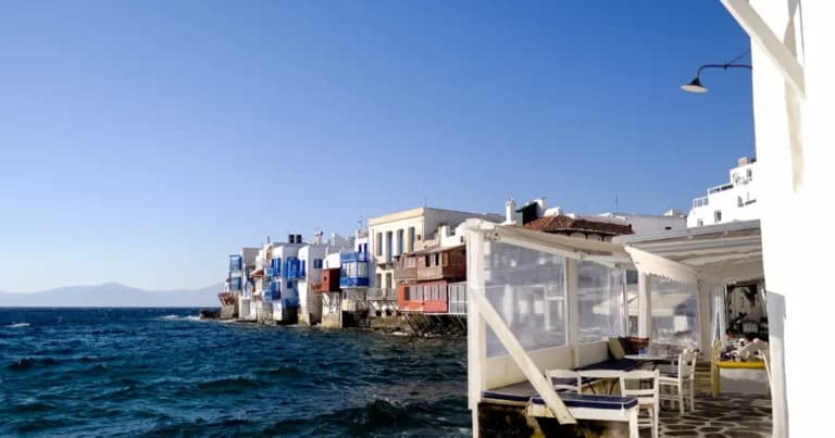 Ο γνωστός κομμωτής κατηγορείται για κλοπή στη Μύκονο