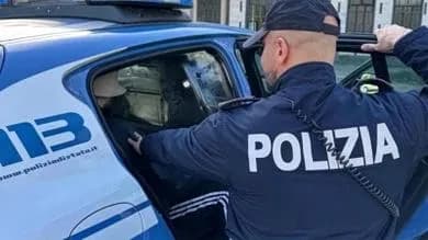 Ο 13χρονος μαθητής μαχαίρωσε καθηγήτρια στη Ρώμη
