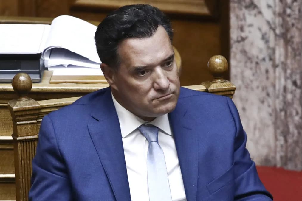 Ο Άδωνις Γεωργιάδης απαντά σε τοξική ανάρτηση για Μαζωνάκη