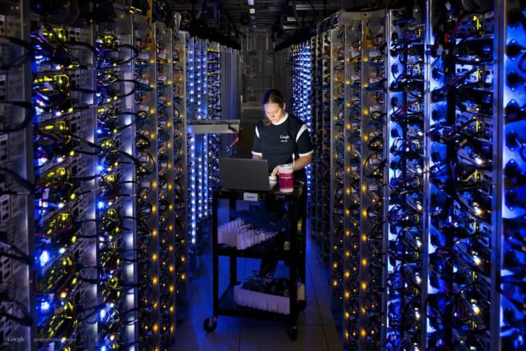 Η Ελλάδα Μπαίνει σε Νέα Επενδυτική Κούρσα Data Centers