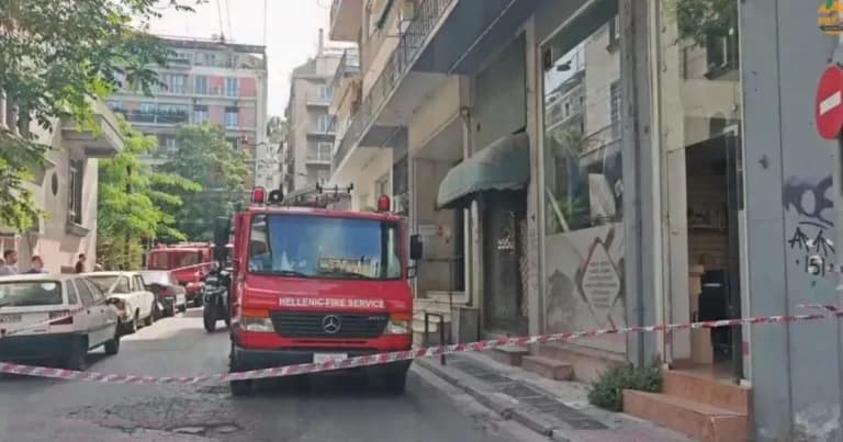 Φωτιά σε διαμέρισμα στη Βραΐλα: Κλειστή η Αλεξάνδρας