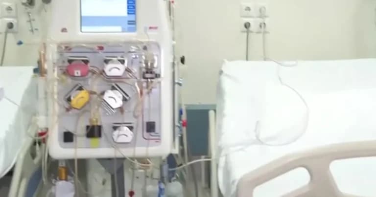 Έρευνες για πλασμαφαίρεση σε ιατρικά κέντρα Κύπρου