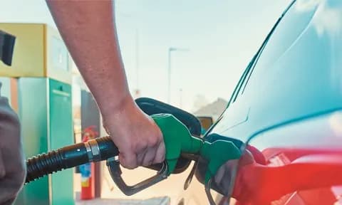 Η κυβέρνηση ετοιμάζει «ευέλικτο» πακέτο στήριξης €320 εκατ.