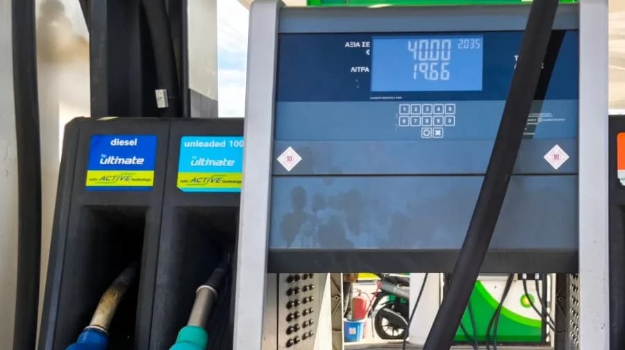 Καύσιμα και πετρέλαιο: Ο Μαρινάκης δίνει ημερομηνίες