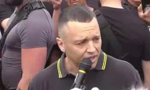 Αποφυλακίστηκε ο Κασιδιάρης: «Επιστρέφω στην πρώτη γραμμή»