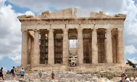 Ο Παρθενώνας: Μαθηματικός της Οξφόρδης ανατρέπει μύθο