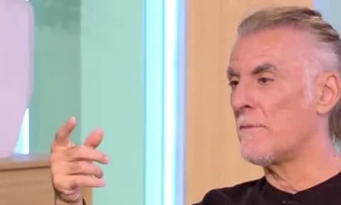 Φίλιππος Πλιάτσικας: Η πιτσαρία πριν το ΟΑΚΑ των Πυξ Λαξ