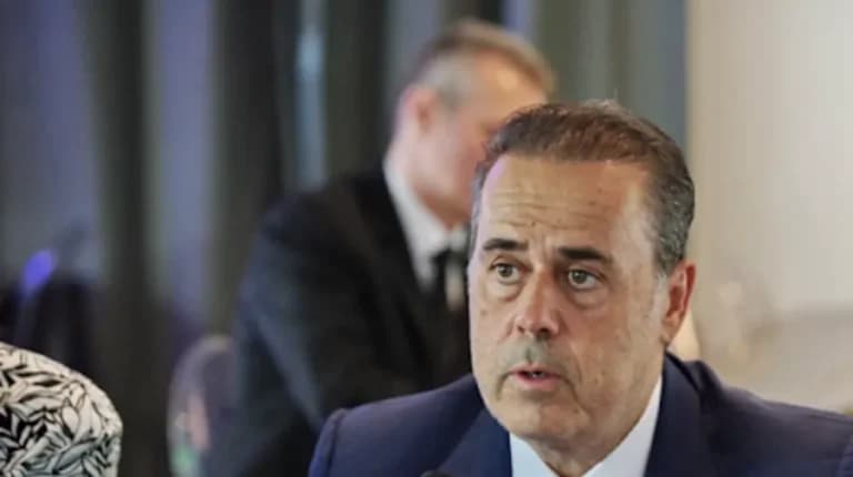Ρεύμα -30%: Το σχέδιο του Παπασταύρου για μείωση τιμών