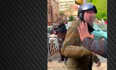 Ο καθηγητής που κατήγγειλε επίθεση και βρέθηκε κατηγορούμενος