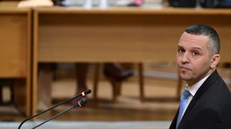 Ελεύθερος ο Κασιδιάρης: Τι αλλάζει στο πολιτικό σκηνικό