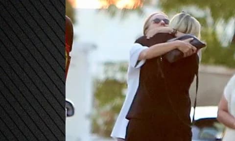 Σπαραγμός των αδελφών Μαζωνάκη έξω από το «Ελπίς»