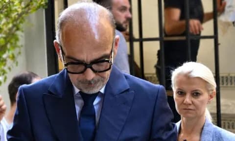 Προφυλακίστηκαν οι δύο γιατροί για τον θάνατο του Μαζωνάκη