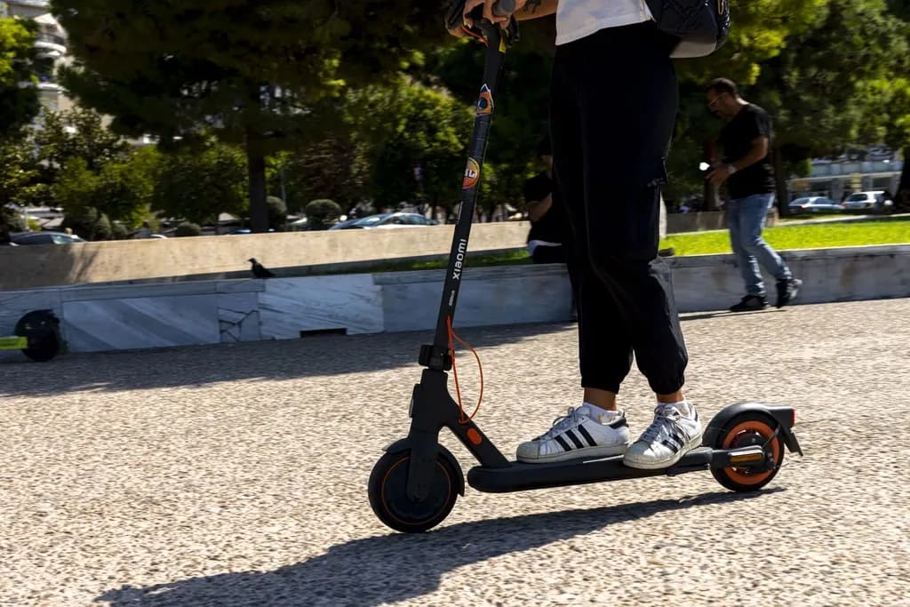 Σοβαρό τροχαίο με πατίνι στα Γλυκά Νερά