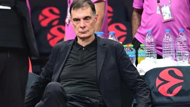 Ο Μπαρτζώκας για την ήττα: «Δεν μείναμε στο πλάνο μας»
